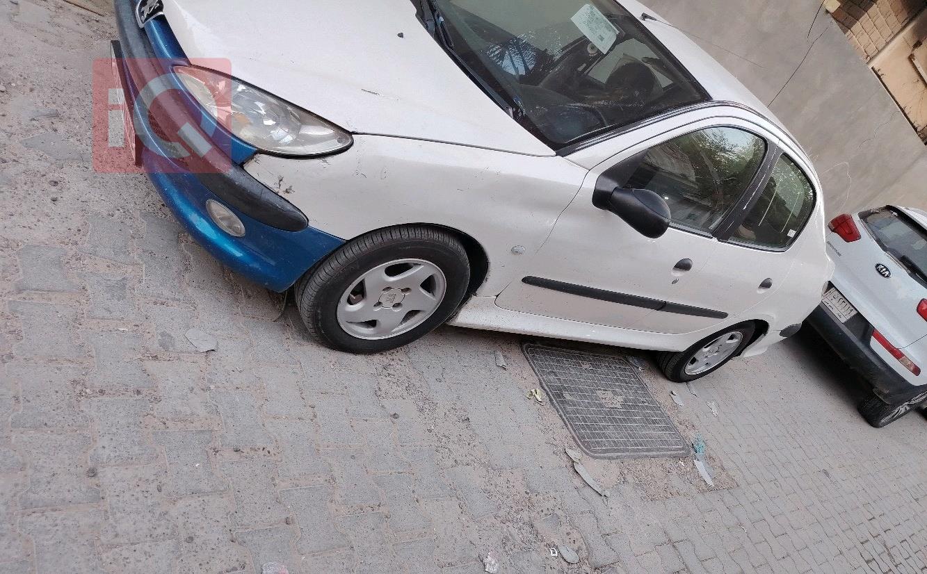 بيجو 206